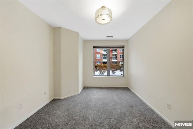 26 Ave At Port Imperial 117, West New York, NJ 07093