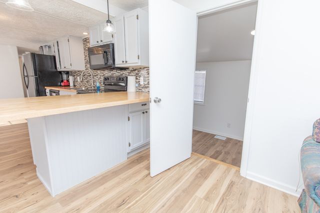 556 Dorris Rd, Portland, TN 37148