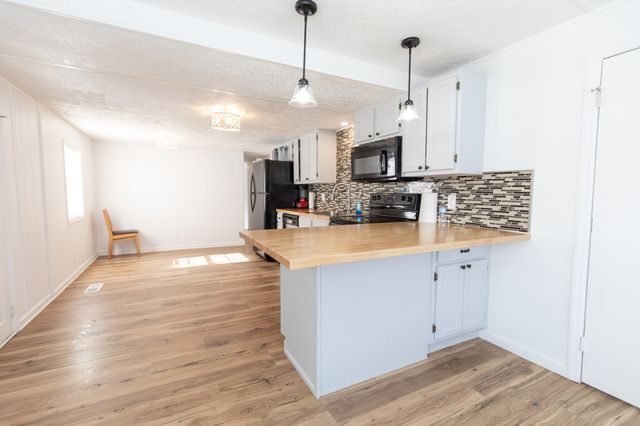 556 Dorris Rd, Portland, TN 37148