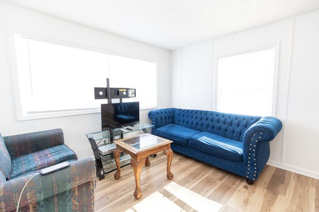 556 Dorris Rd, Portland, TN 37148