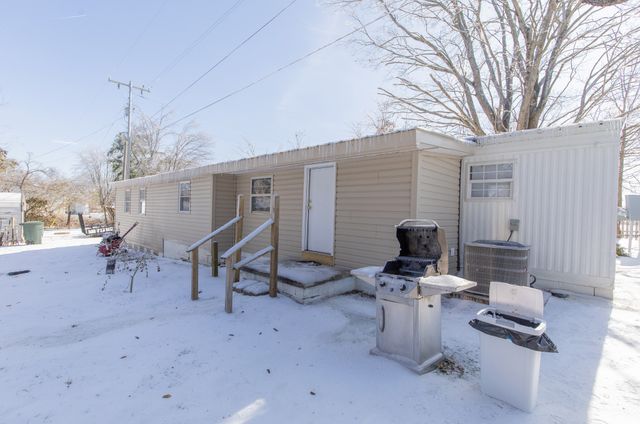 556 Dorris Rd, Portland, TN 37148