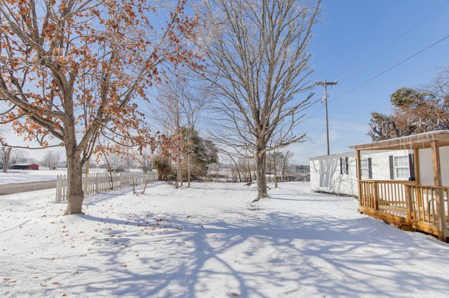 556 Dorris Rd, Portland, TN 37148