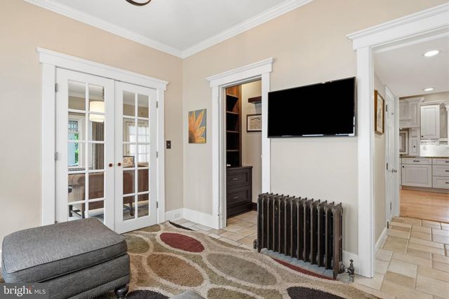 706 THOMAS AVE, Riverton, NJ 08077