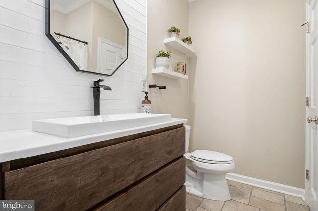 706 THOMAS AVE, Riverton, NJ 08077