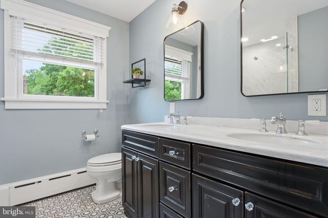 706 THOMAS AVE, Riverton, NJ 08077