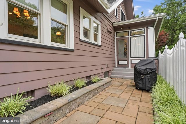 706 THOMAS AVE, Riverton, NJ 08077