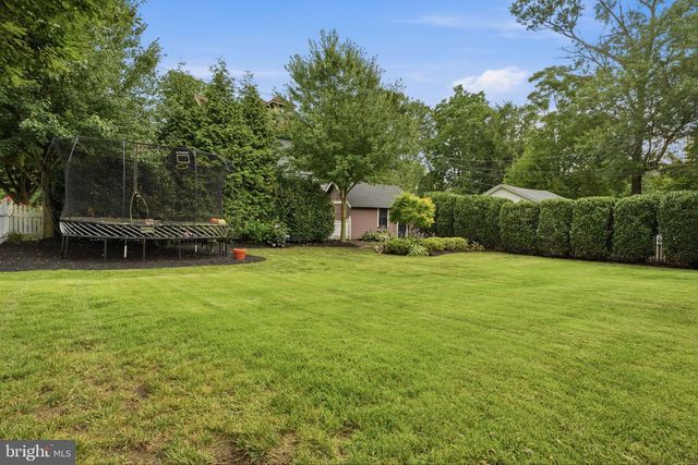 706 THOMAS AVE, Riverton, NJ 08077