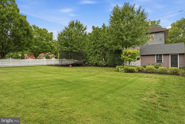706 THOMAS AVE, Riverton, NJ 08077
