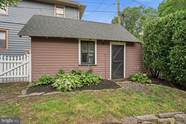 706 THOMAS AVE, Riverton, NJ 08077