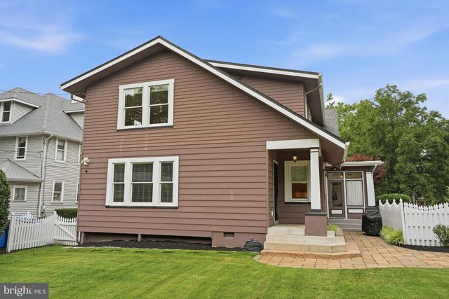 706 THOMAS AVE, Riverton, NJ 08077