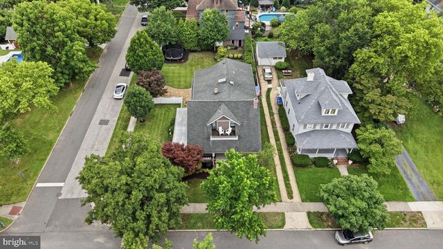 706 THOMAS AVE, Riverton, NJ 08077