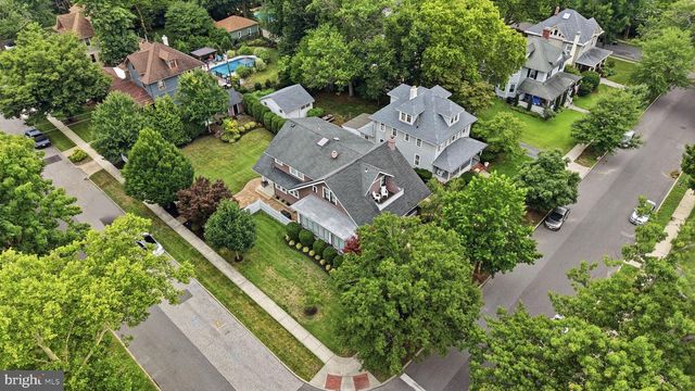706 THOMAS AVE, Riverton, NJ 08077