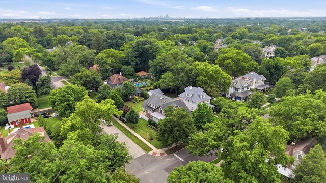 706 THOMAS AVE, Riverton, NJ 08077