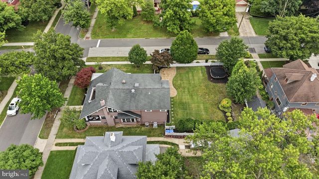 706 THOMAS AVE, Riverton, NJ 08077