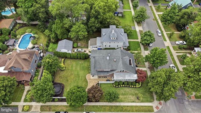 706 THOMAS AVE, Riverton, NJ 08077