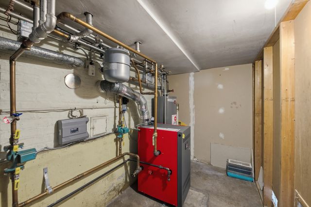 6558 S Karlov Avenue, Chicago, IL 60629