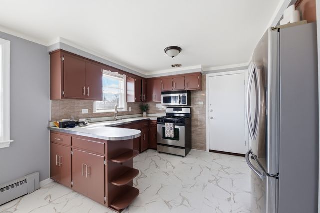 6558 S Karlov Avenue, Chicago, IL 60629