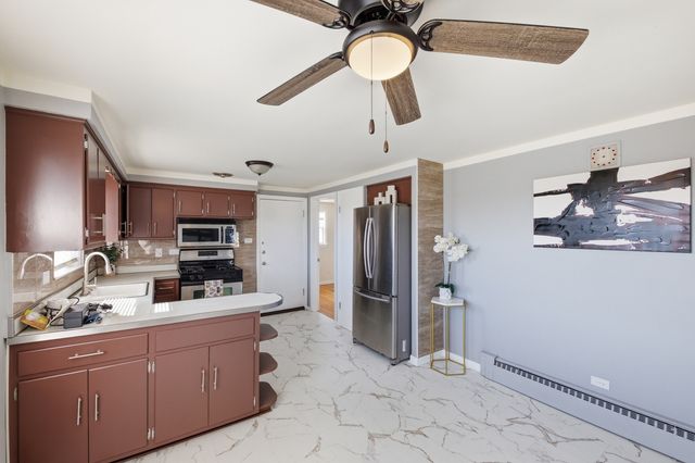 6558 S Karlov Avenue, Chicago, IL 60629