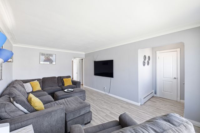 6558 S Karlov Avenue, Chicago, IL 60629