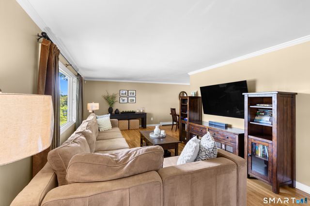 9 Chimney Drive, Bethel, CT 06801