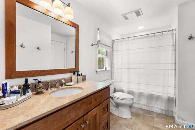 9 Chimney Drive, Bethel, CT 06801