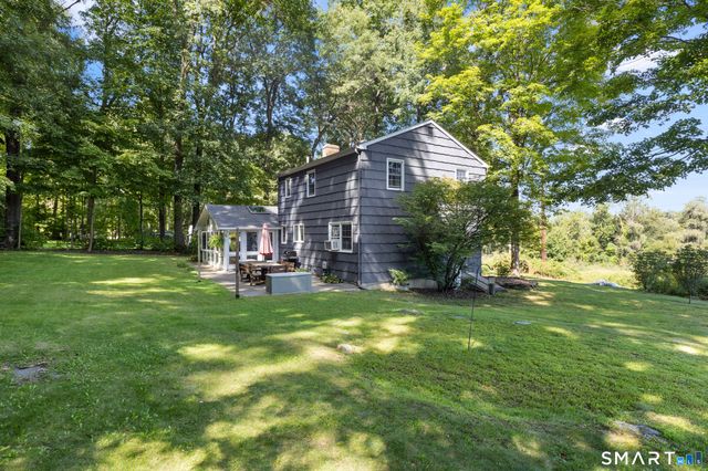 9 Chimney Drive, Bethel, CT 06801