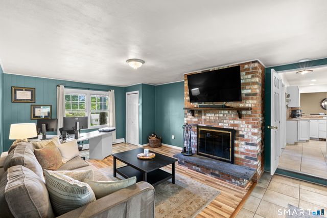 9 Chimney Drive, Bethel, CT 06801