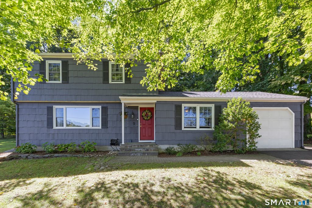 9 Chimney Drive, Bethel, CT 06801