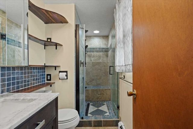 52 South Rd, Holden, MA 01520