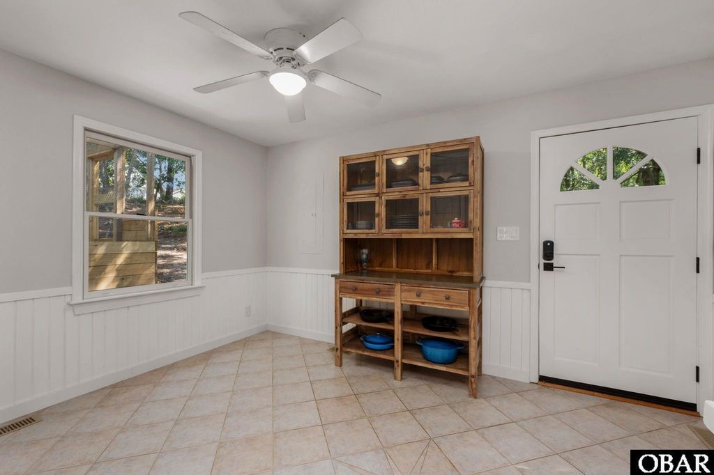 Image 11 of property listing at 1119 Harbour View Drive Lot #111 -N, Kill Devil Hills, NC 27948