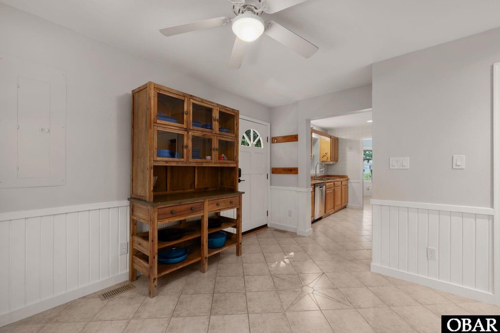 Image 10 of property listing at 1119 Harbour View Drive Lot #111 -N, Kill Devil Hills, NC 27948