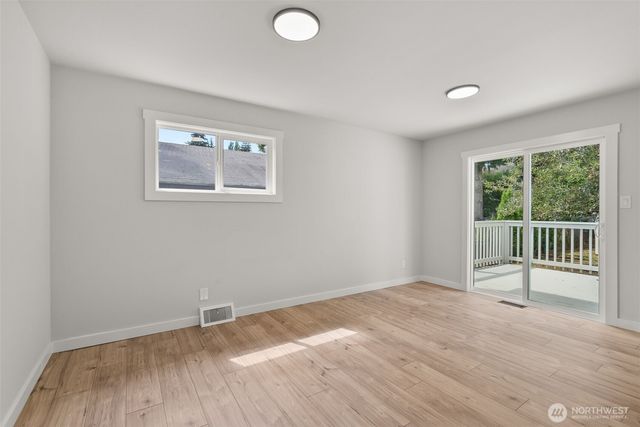 1215 Hall Street SE, Lacey, WA 98503
