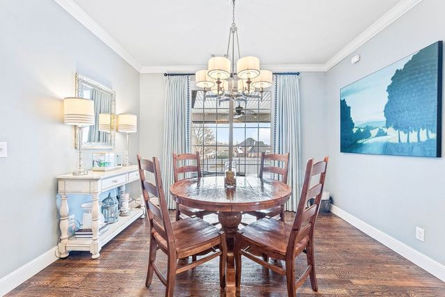 5226 S Waterford Place Court, Rogers, AR 72758