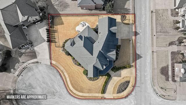 5226 S Waterford Place Court, Rogers, AR 72758