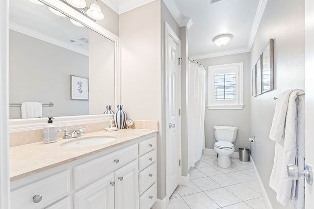 5226 S Waterford Place Court, Rogers, AR 72758