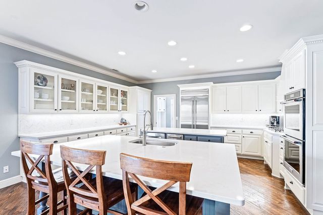 5226 S Waterford Place Court, Rogers, AR 72758