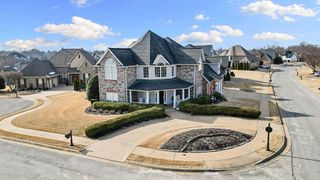 5226 S Waterford Place Court, Rogers, AR 72758