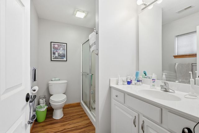 3040 Holiday Court 5, Bettendorf, IA 52722