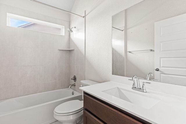 116 Joseph Hawkins LN, Bastrop, TX 78602
