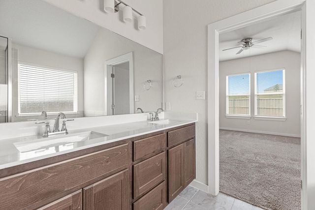 116 Joseph Hawkins LN, Bastrop, TX 78602