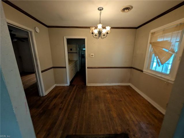 16 Chowan DR, Portsmouth, VA 23701