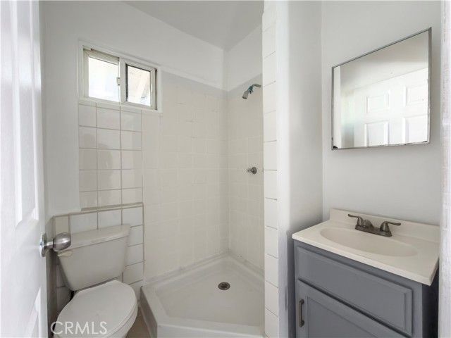 4014 Mckinley Avenue, Los Angeles, CA 90011