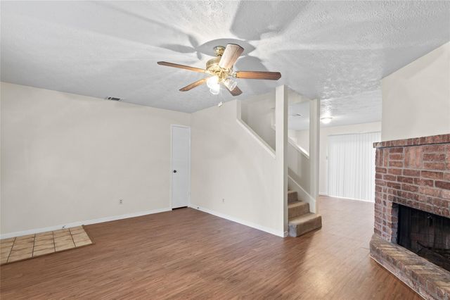 10025 Spring Place Drive, Houston, TX 77070