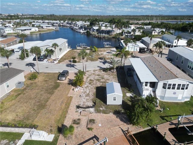 17690 Bryan CT, Fort Myers Beach, FL 33931