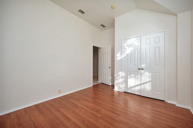 107 Crepe Myrtle Drive, Euless, TX 76039