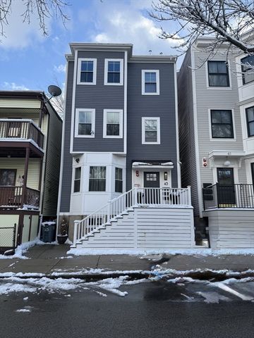 43 Wordsworth St 2, Boston, MA 02128