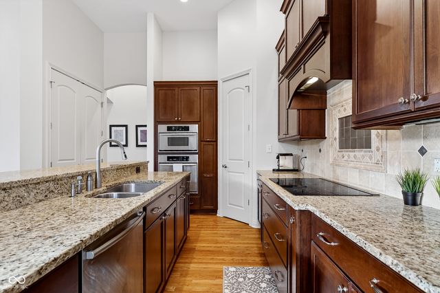 2123 Renegade Court, Carmel, IN 46032