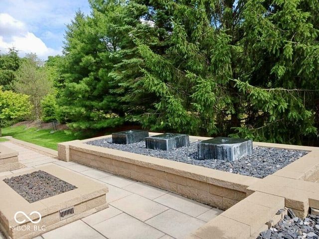 2123 Renegade Court, Carmel, IN 46032