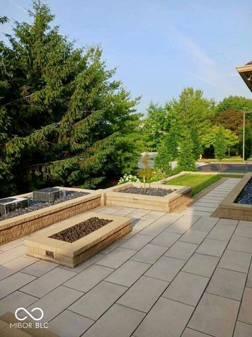 2123 Renegade Court, Carmel, IN 46032