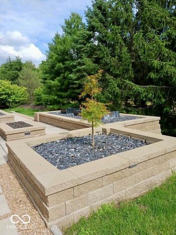 2123 Renegade Court, Carmel, IN 46032